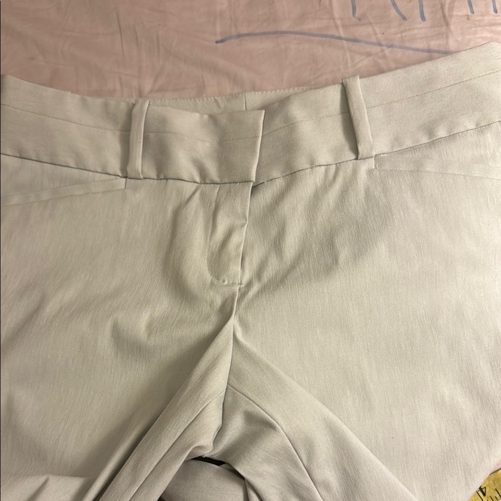 Limited - Picture 2 of 7
